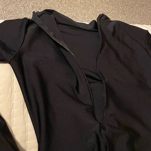 Long Sleeve Black Dance Unitard Size 12/14 Child-Large - Picture 8 of 8